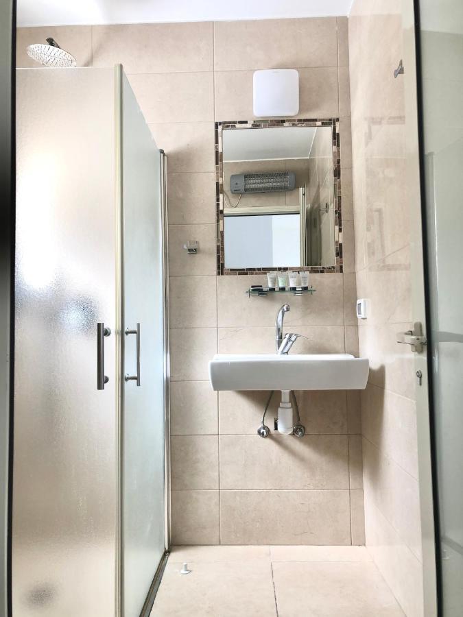 Bat Galim - Luxury Apartment By The Sea Haifa Kültér fotó